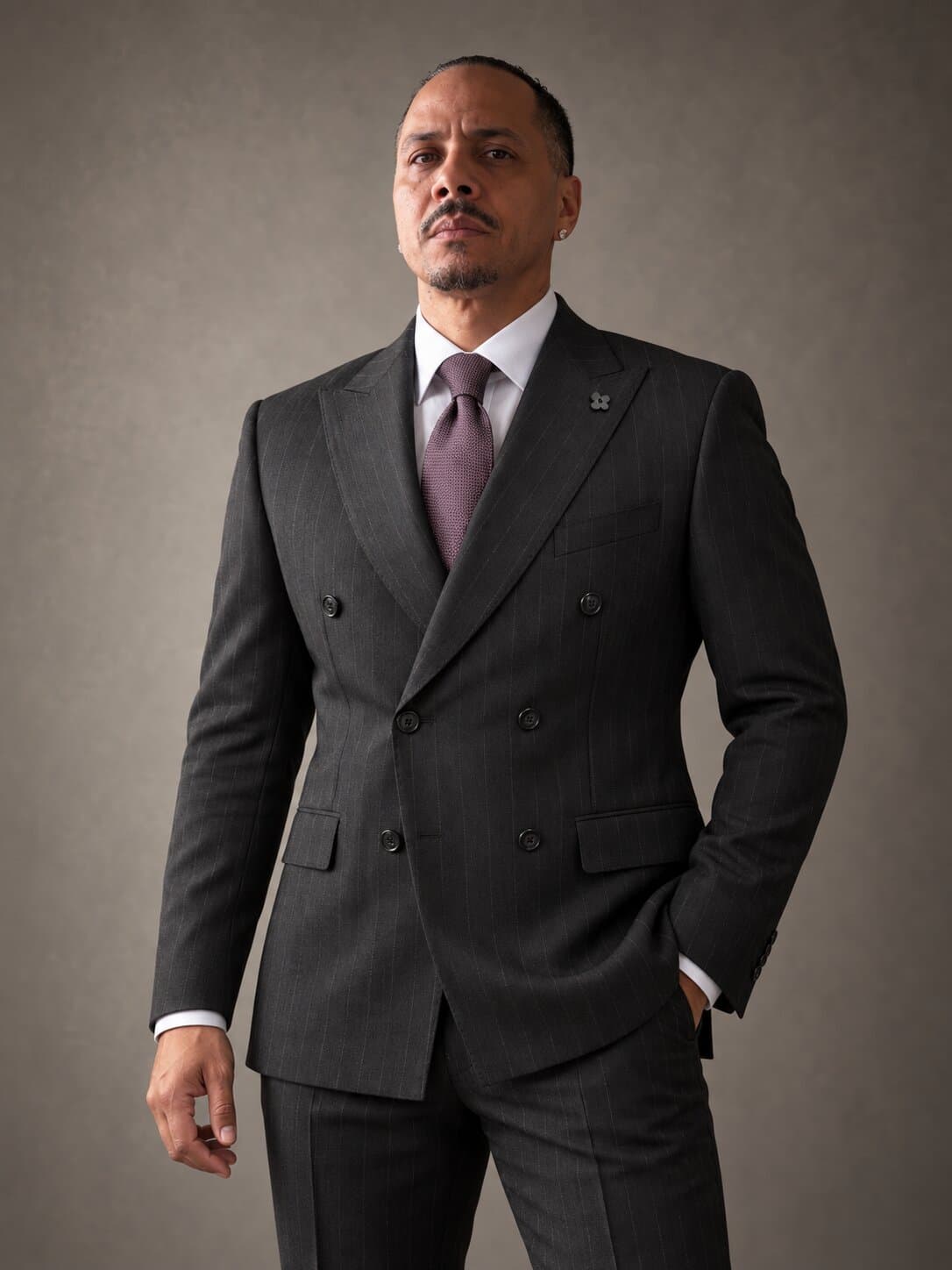 Dorian Black worn