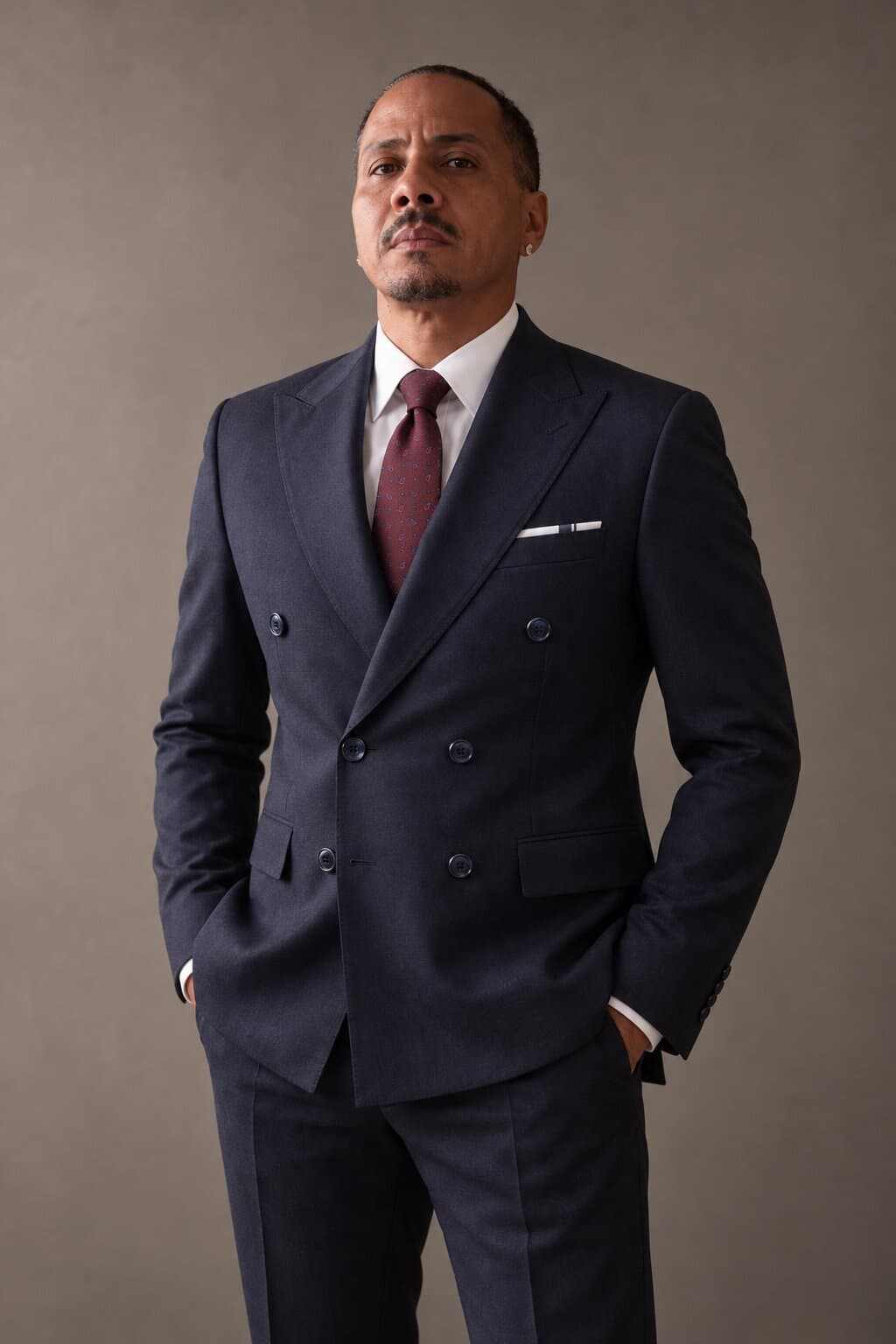 Dorian Dark Navy worn