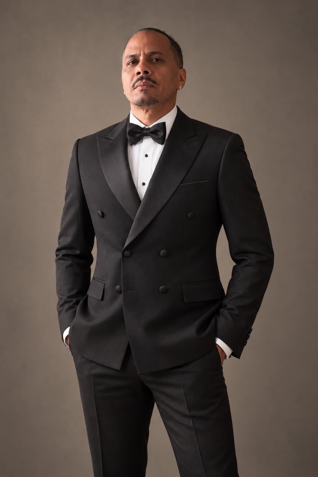 Nocturne Jet Black worn