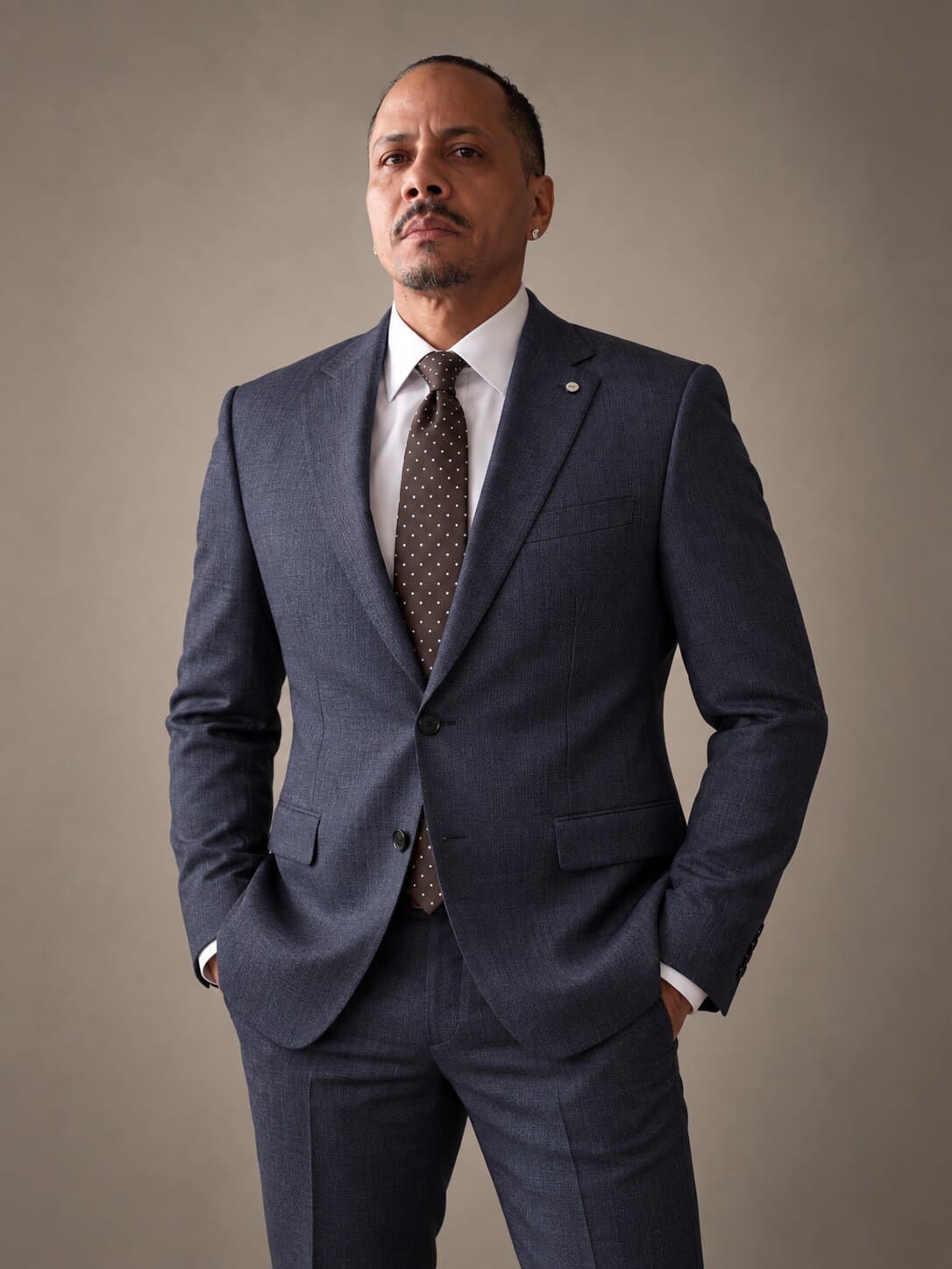 Palisade Textured Navy worn