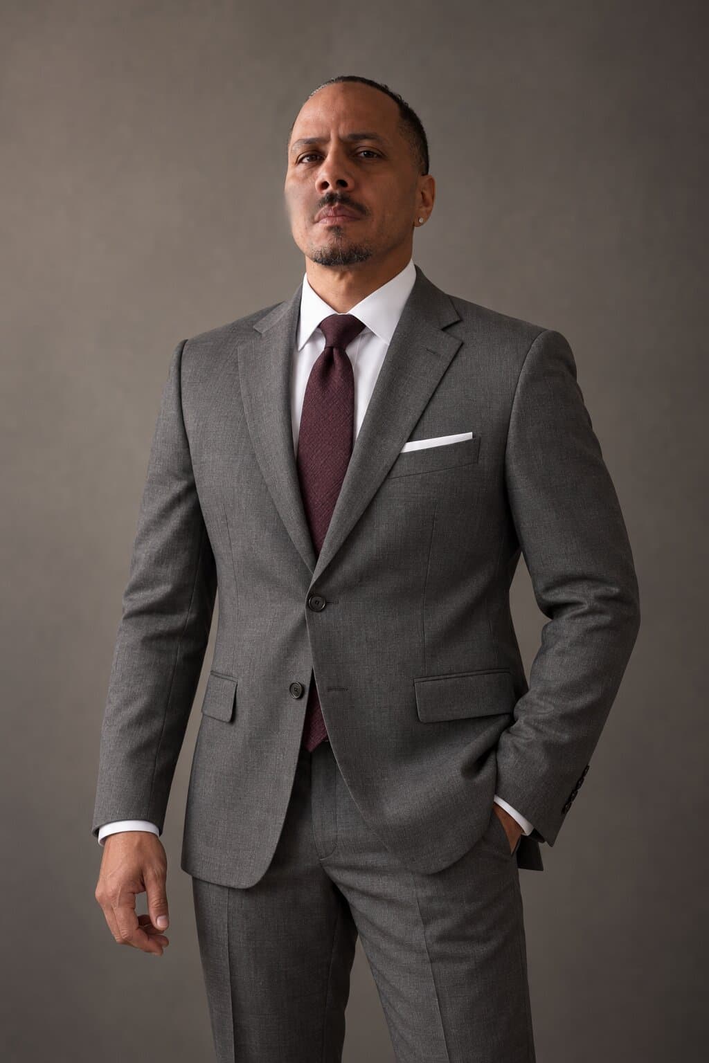 Sterling Dark Gray worn